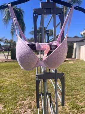 Victoria's Secret PINK Lilac Leopard Lace Push-Up Bra - Size 32D